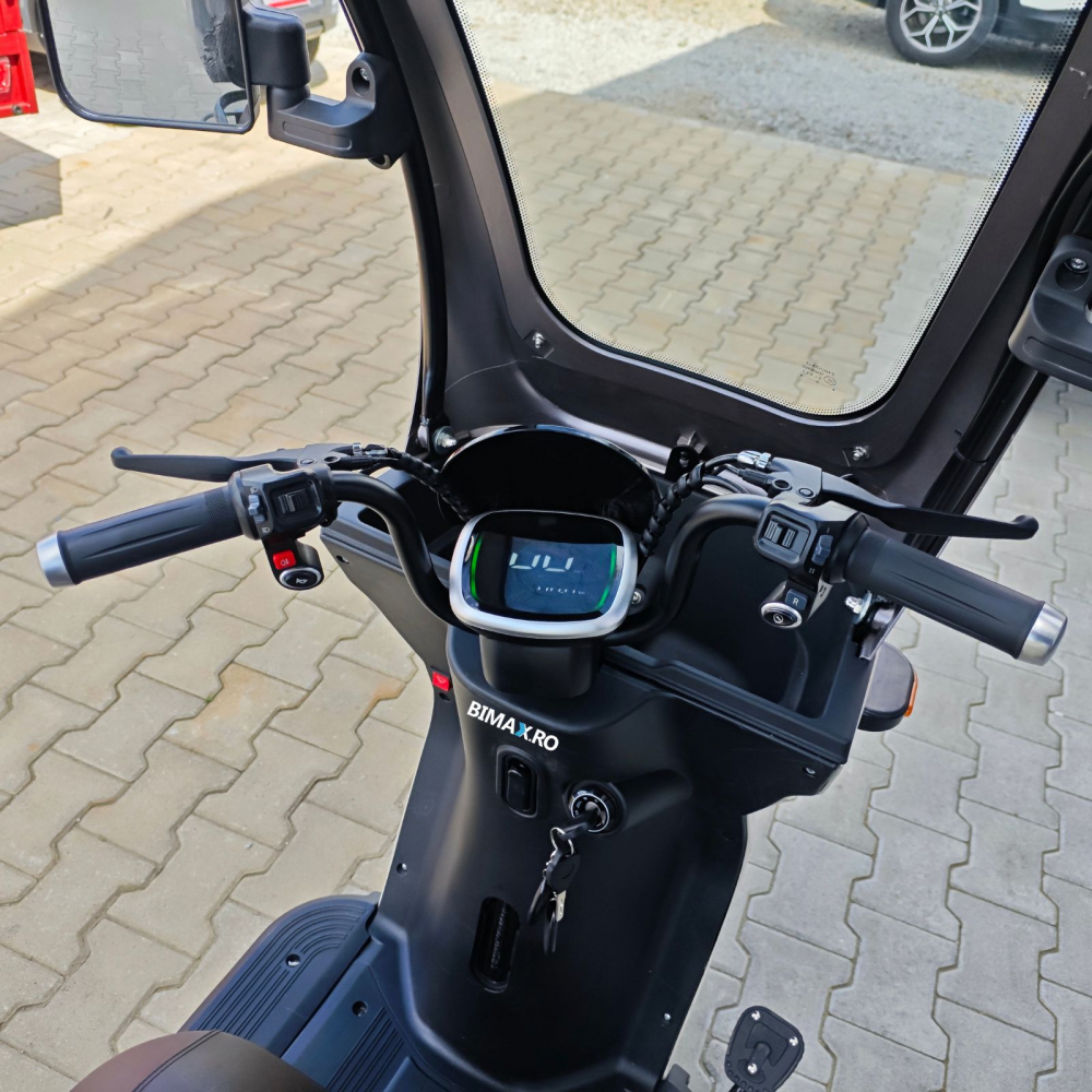 Tricicleta Electrica acoperita, Fara Permis (viteza max 25km/h), KUBA Grape 25 Max, Crem, Omologata, CIV Gratuit [7]