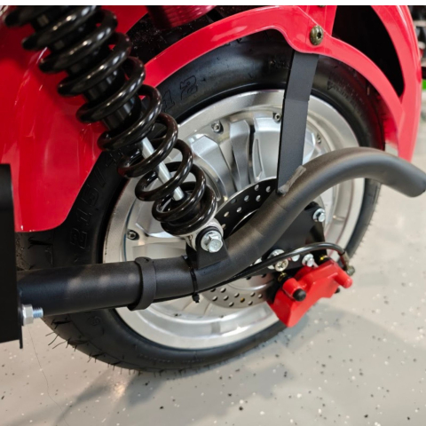 Scuter electric tip Chopper, motor 2000W, 25km/h fara permis, 2 locuri, Acumulator Litiu detasabil, Autonomie max 50km [36]