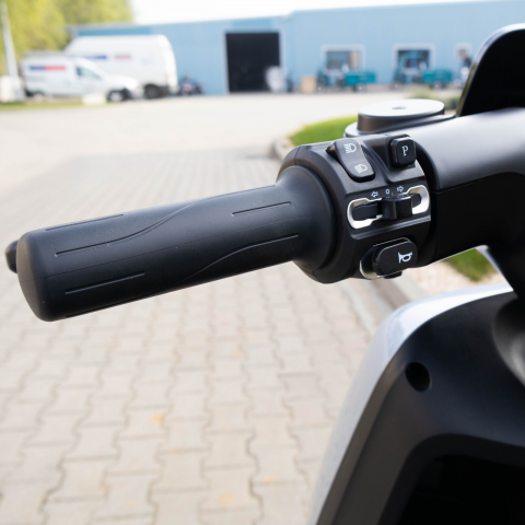 Scuter electric KUBA GREE 08, 47-60km autonomie, 45km/h, motor 1200W [8]