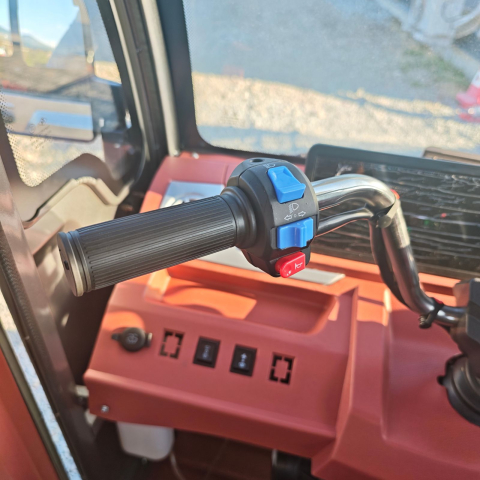 Triciclu Electric cu cabina inchisa si ghidon, MAX KLASS4, model 2026, motor 4000W, Fara Permis (viteza max 25km/h), Carte RAR inclusa [10]