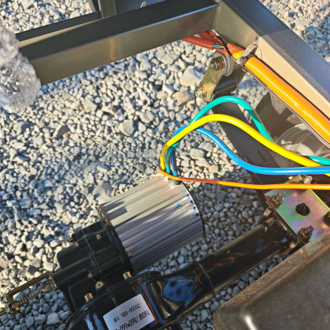 Triciclu Electric cu cabina inchisa si ghidon, MAX KLASS4, model 2026, motor 4000W, Fara Permis (viteza max 25km/h), Carte RAR inclusa [5]
