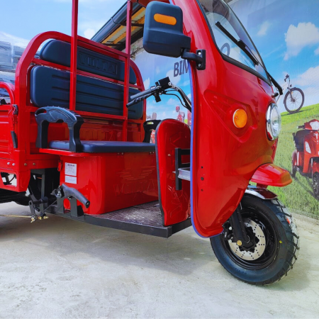 Triciclu electric cu remorca VT5, cu cabina, rosu [4]