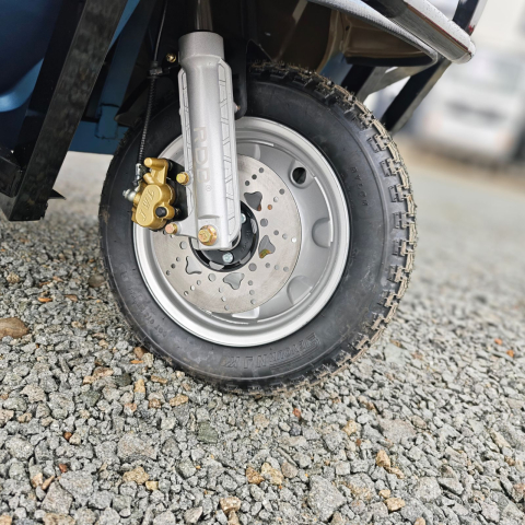 Triciclu Electric utilitar MAX KLASS4, model 2026 cu cabina, motor 4000W, Fara Permis (viteza max 25km/h), Carte RAR inclusa [1]