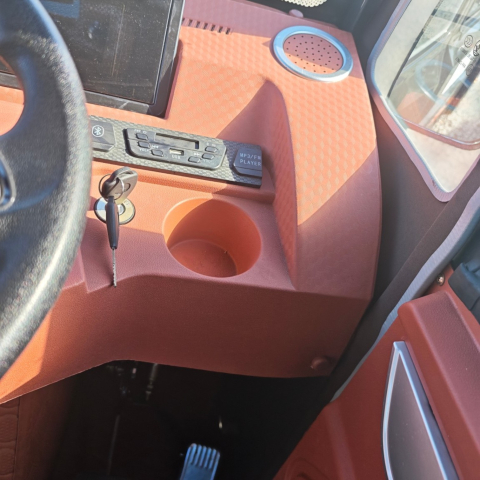 Triciclu Electric utilitar Ruris PILOT 4000C, model 2026 cu cabina, volan, Fara Permis (viteza max 25km/h), Carte RAR inclusa [12]