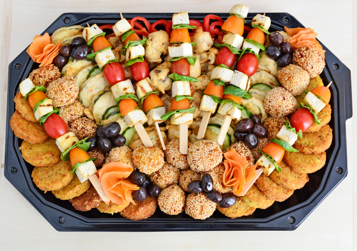 Platou oval pentru aperitive reci + capac [5]