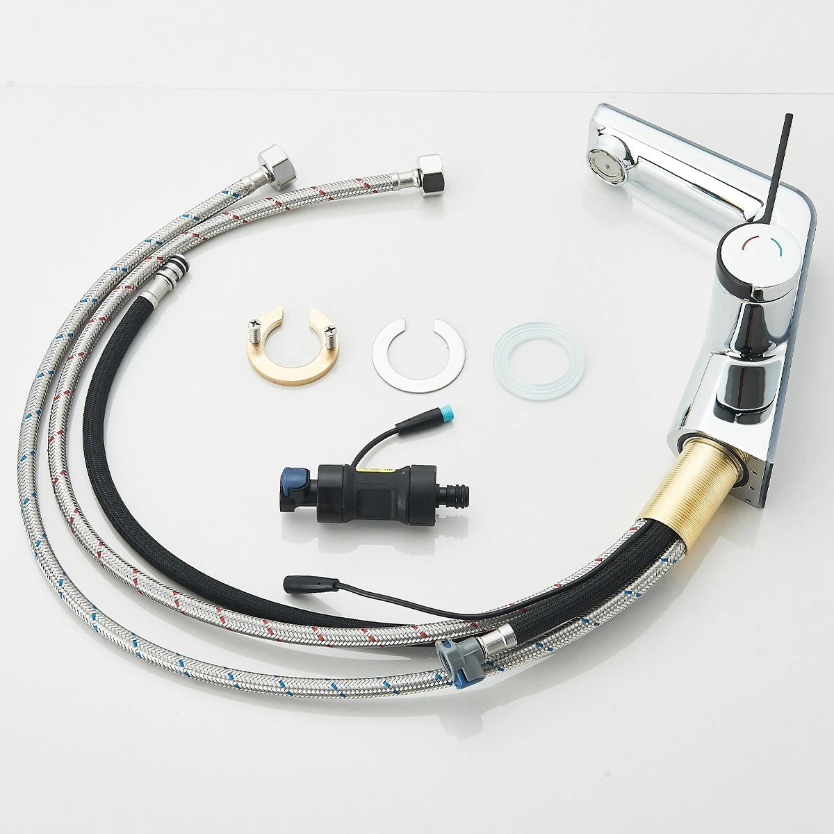 Baterie chiuvetă baie BisDesign® 17 cm, crom lucios cu accente negre aurii, display temperatură și LED tricolor [10]