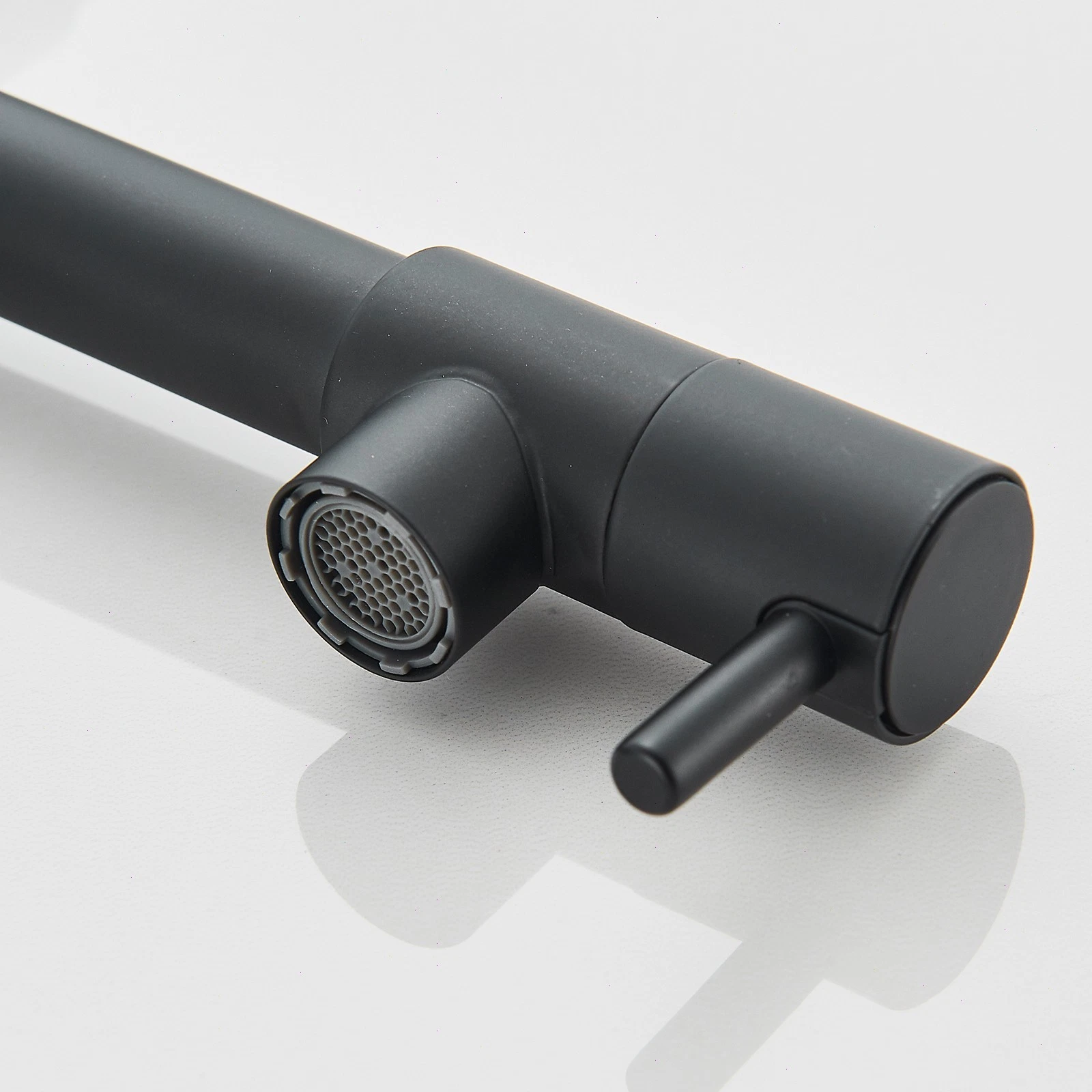 baterie bucatarie profesionala negru mat BisDesign cu dus flexibil 360 [14]