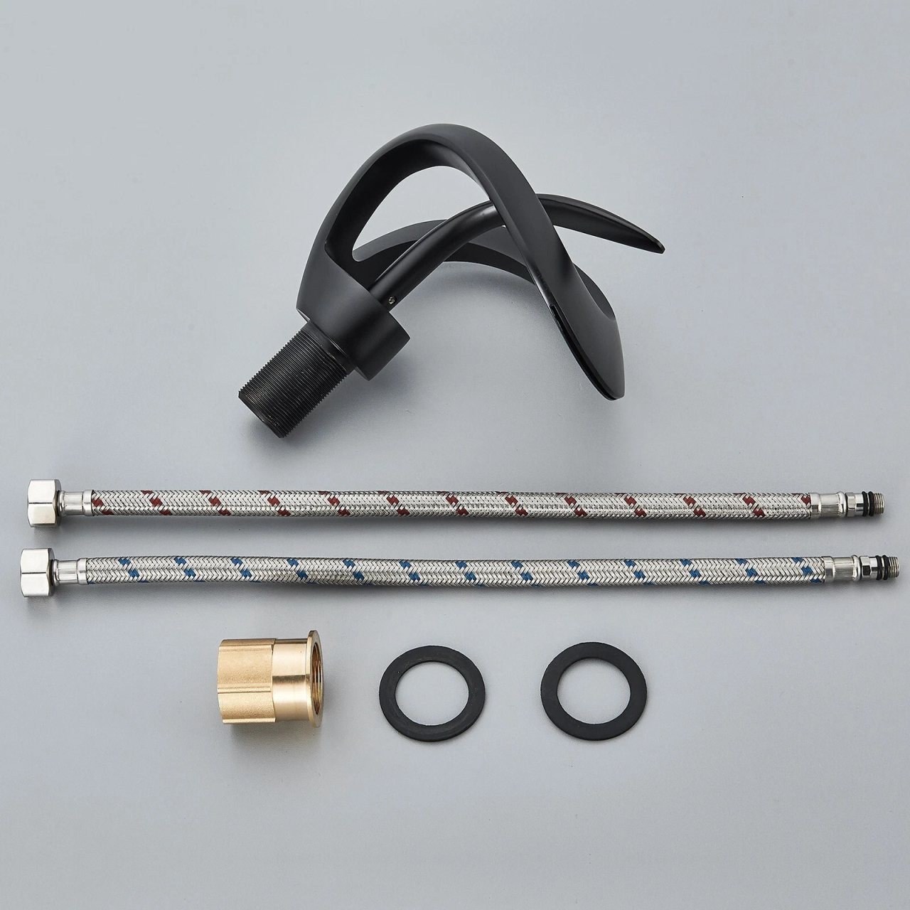 baterie lavoar negru mat BisDesign model lebada 15cm [11]