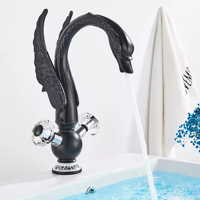 baterie-chiuveta-lavoar-negru-mat-lebada-cascada-cristale-bisdesign-33cm [8]