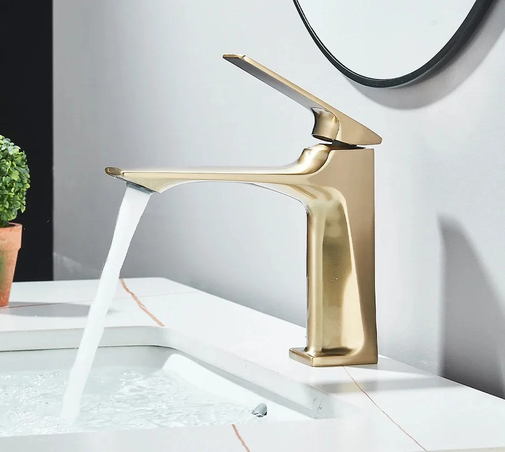 baterie-lavoar-baie-bisdesign-auriu-mat-17cm [3]