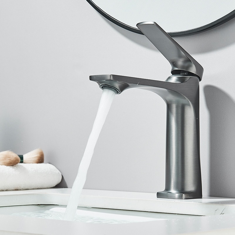 Baterie chiuvetă baie gri 17 cm cu pipă înclinată și design modern [3]