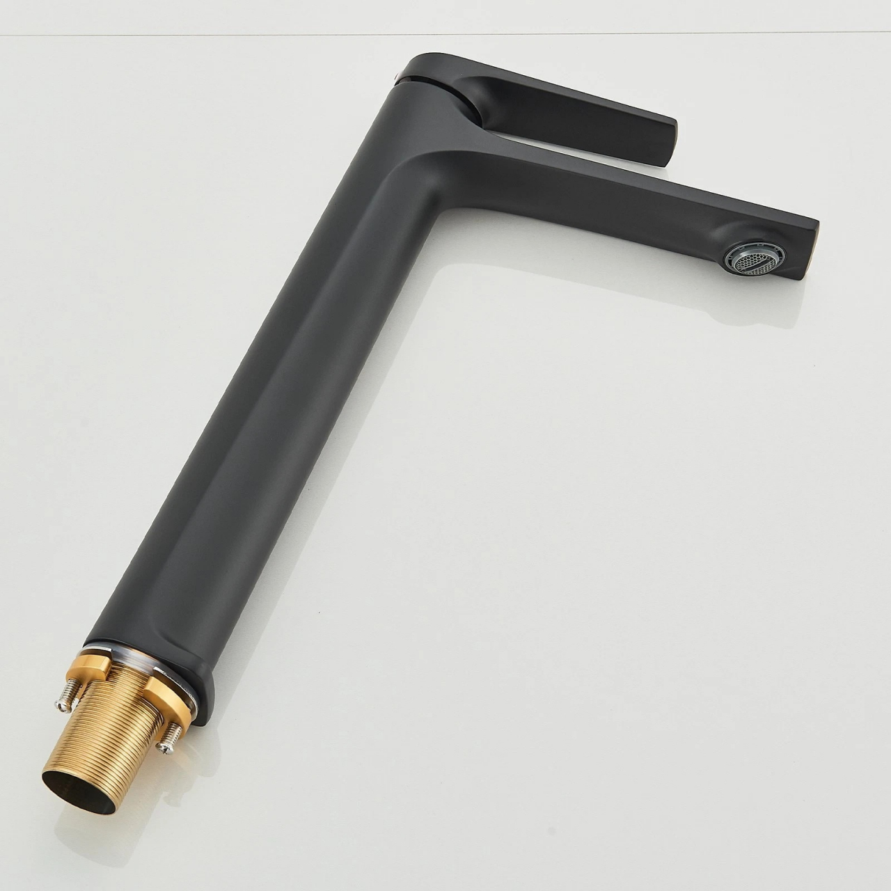 Baterie chiuvetă baie 31 cm negru mat cu pipa înclinată 15° [6]