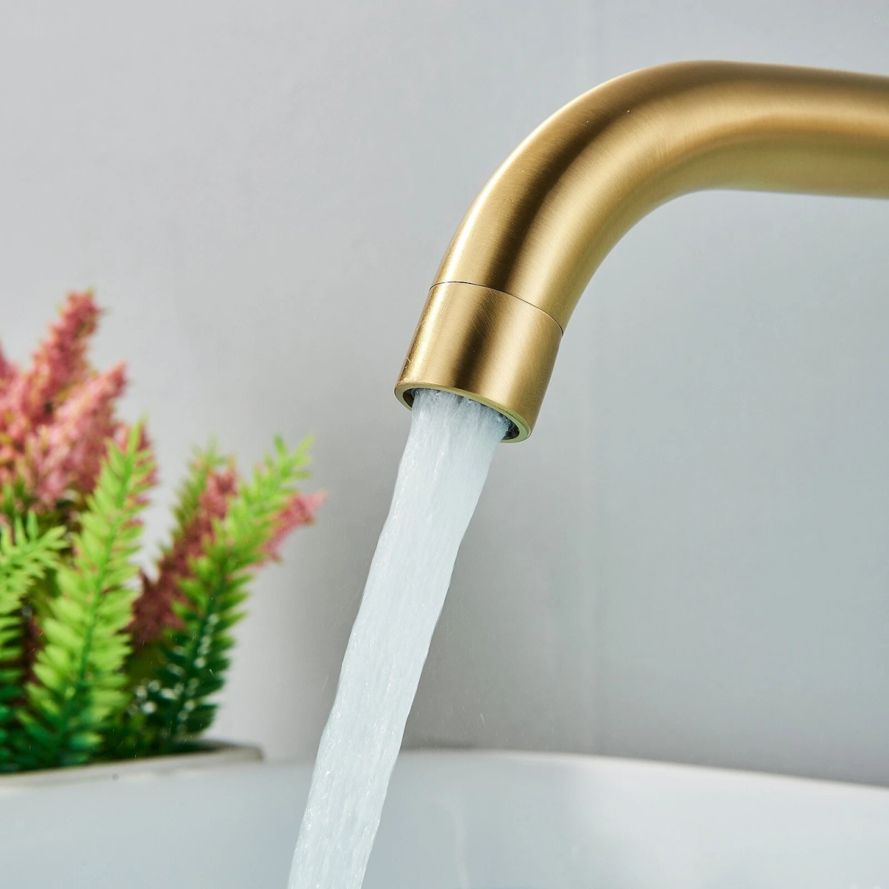 Baterie lavoar incastrata auriu mat periat 21 cm BisDesign [5]