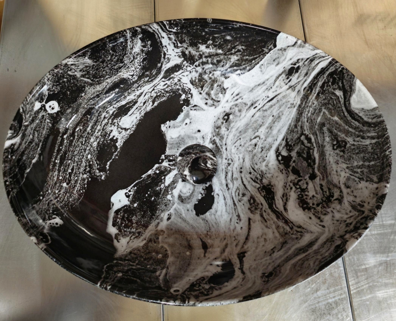 Lavoar ceramic BisDesign oval marmorat alb negru 515x400x130 mm cu ventil inclus [7]