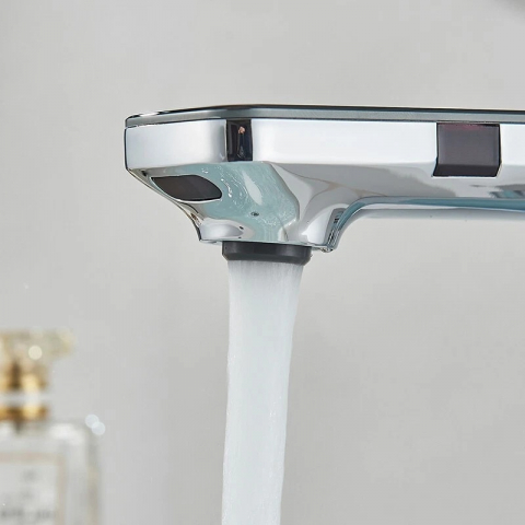 Baterie chiuvetă BisDesign crom lucios cu display digital și senzori [4]