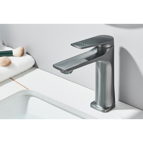 Baterie chiuvetă baie gri 17 cm cu pipă înclinată și design modern [6]