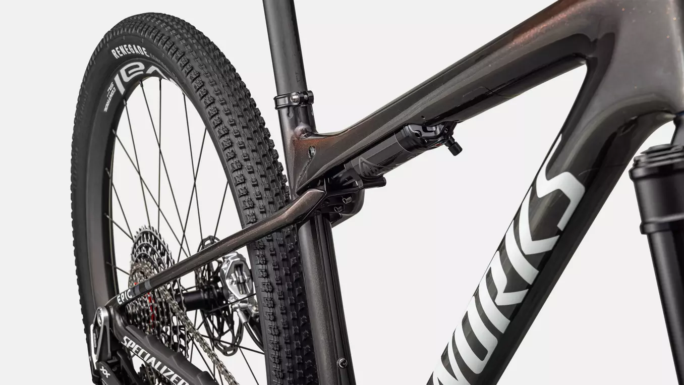 Bicicleta Specialized S-Works Epic World Cup Gloss Carbon / Red Pearl / Chameleon Fade [7]