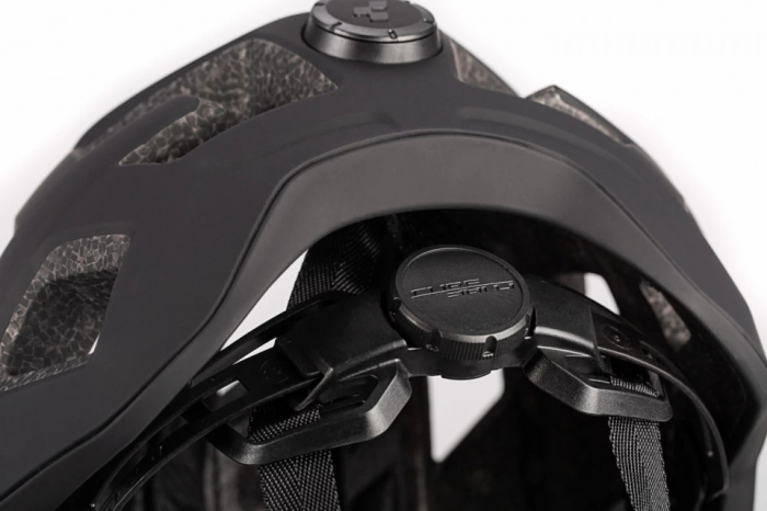 Casca Cube Pathos Teamline [2]