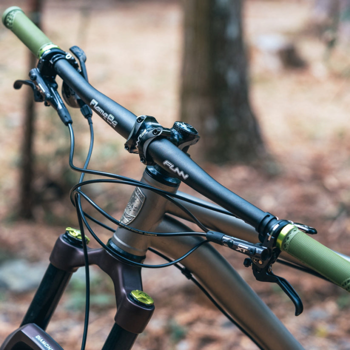 GHIDON FUNN FLAME PG ALU 6061, 31.8MM RISE 0 LUNGIME 710MM NEGRU MAT [4]