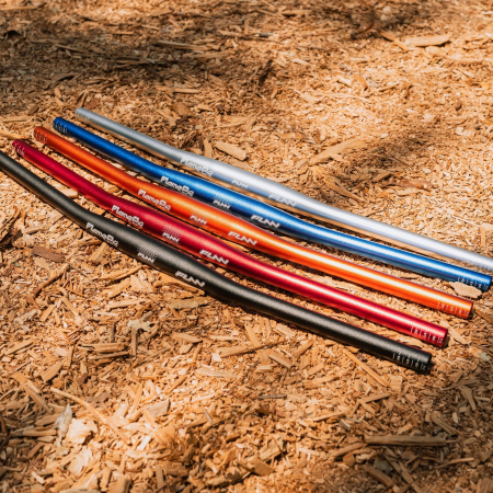 GHIDON FUNN FLAME PG ALU 6061, 31.8MM RISE 0 LUNGIME 710MM NEGRU MAT [2]