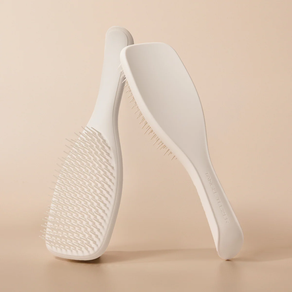 Perie de par Tangle Teezer The Ultimate Detangler Matte – descurcare delicata pentru toate tipurile de par [3]