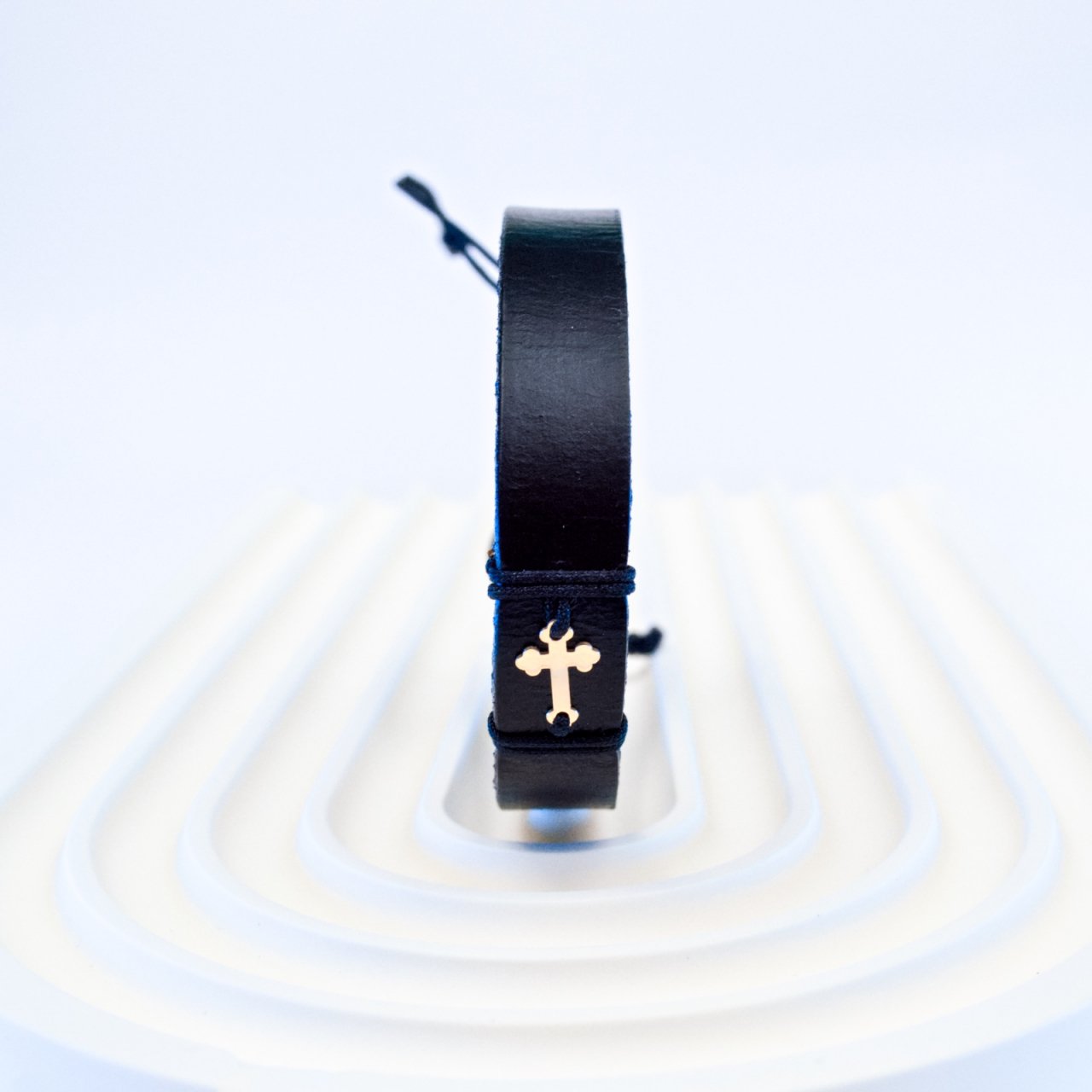 Bratara din piele si cruciulita din aur 14K Unisex - Femei Barbati [2]