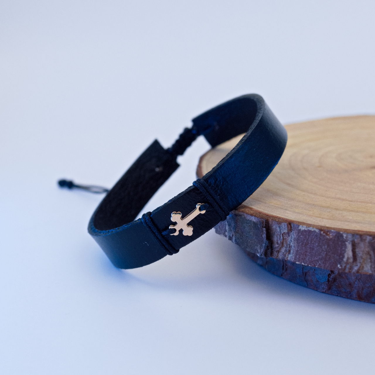 Bratara din piele si cruciulita din aur 14K Unisex - Femei Barbati [3]