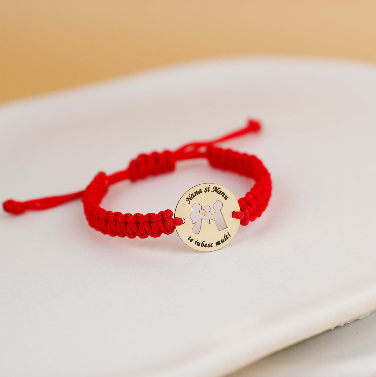 Bratara Botez banut Aur 14K 12 mm- Snur rosu impletit [2]