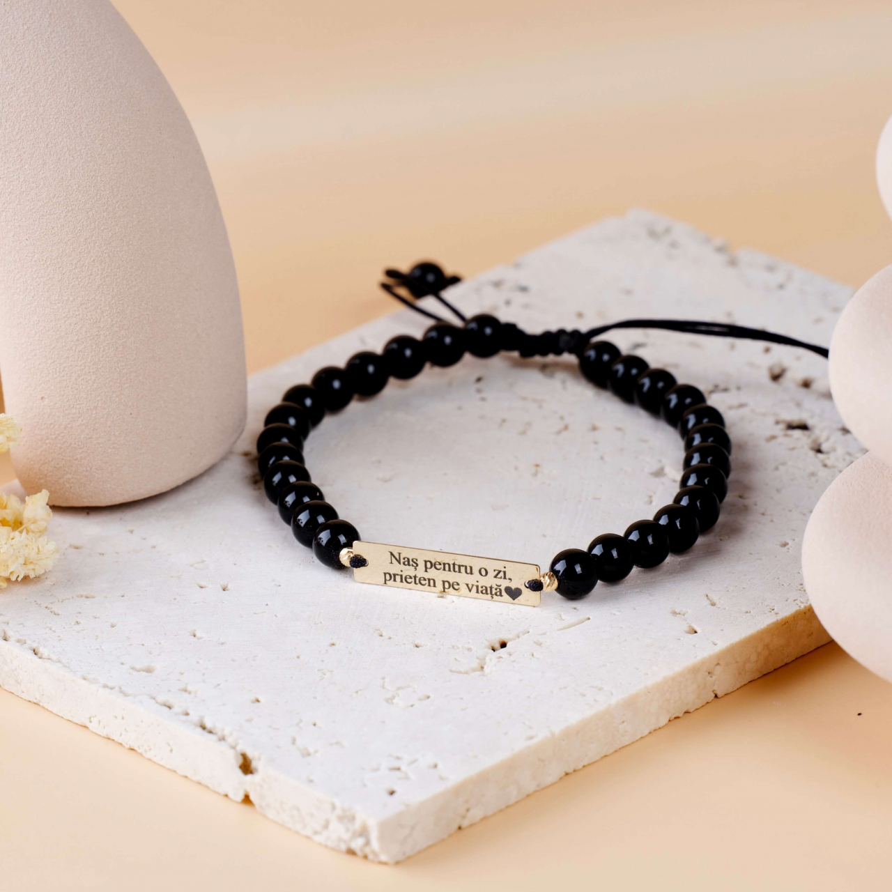 Bratara cu bile negre onyx si aur - Placuta gravata din Aur 14k - Cadou pentru nasu [2]