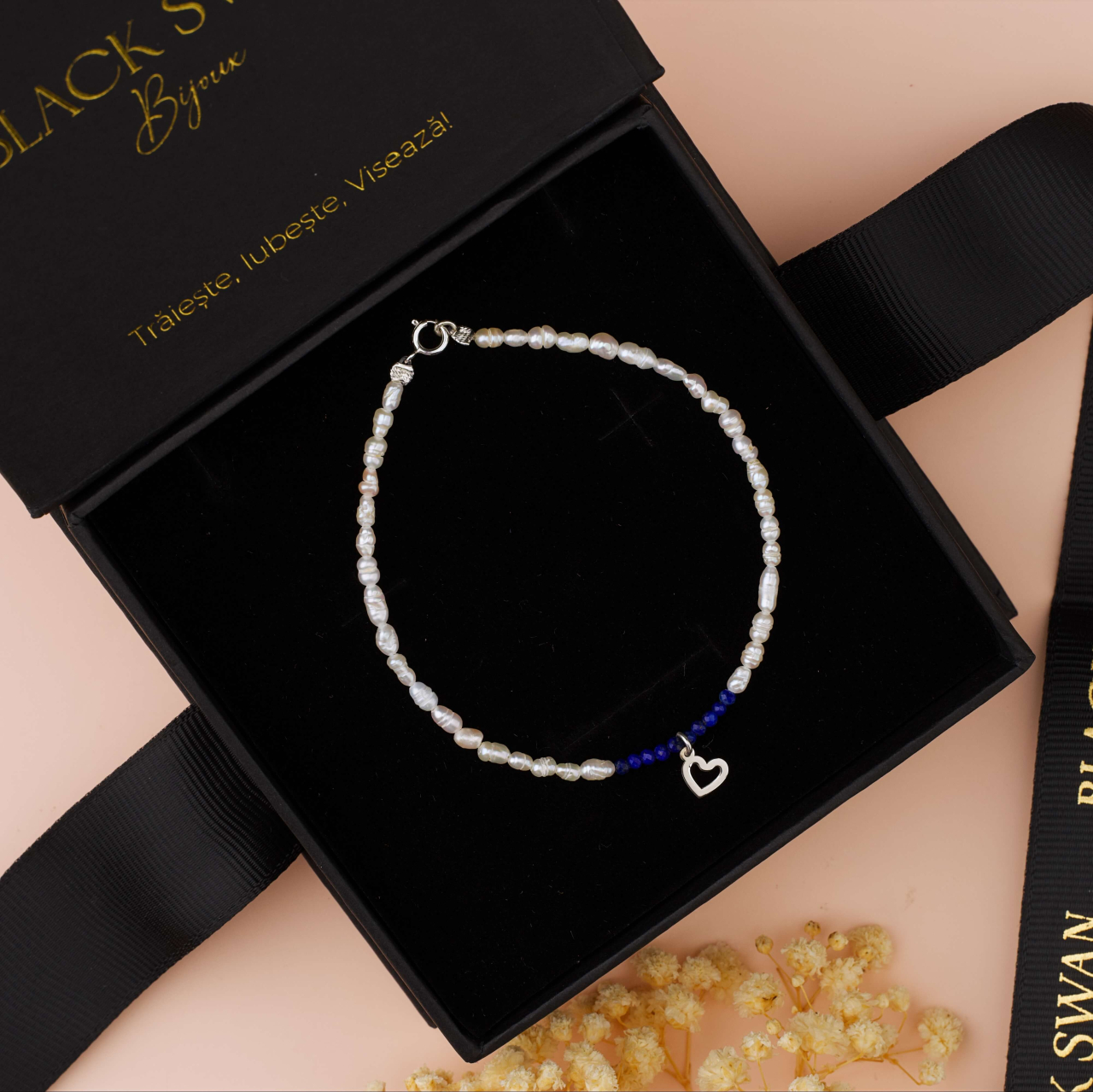Bratara perle albe bob de orez si lapiz lazuli fatetate cu charm Inimioara din Argint / Argint placat cu Aur 18K [3]