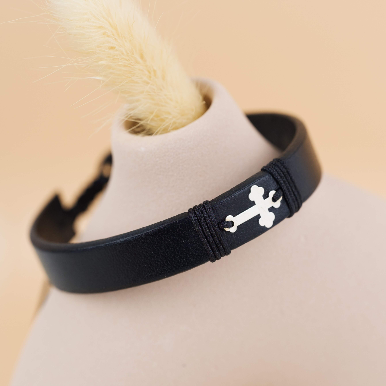 Bratara piele naturala barbati si cruciulita din Argint 925 / Argint sufla cu Aur 18K [2]