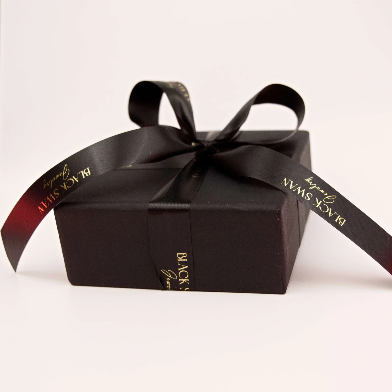Bratara cu bile negre onyx si aur - Placuta gravata din Aur 14k - Cadou pentru nasu [3]