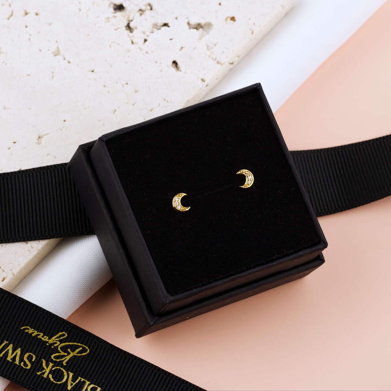 Cercei Semiluna cu Diamant Natural — Argint 925, Placat cu Aur 24K [2]