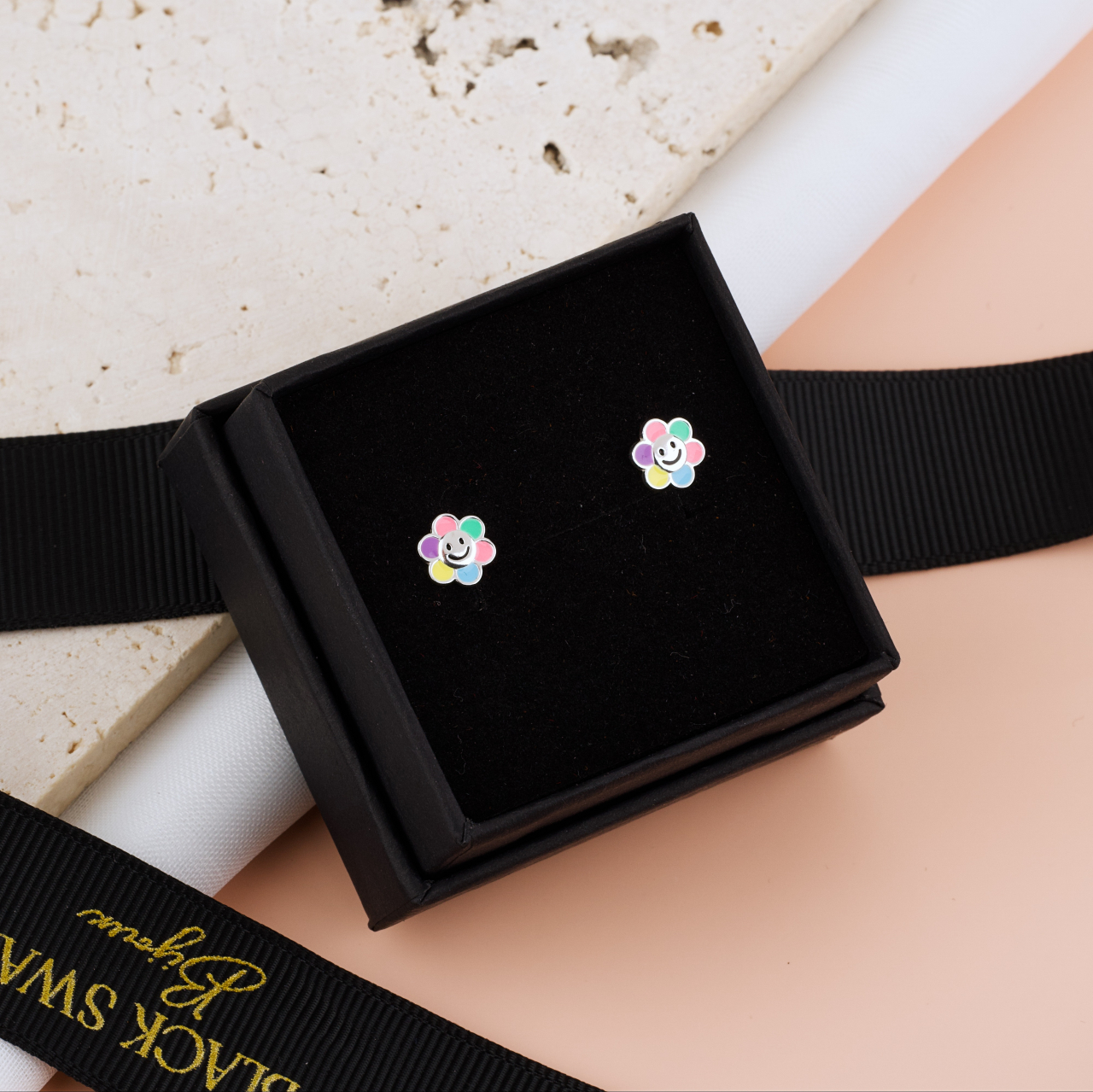 Cercei Premium Smiley / Floare din Argint 925 pentru fetite — Cheita cu Protectie Silicon Ureche [3]