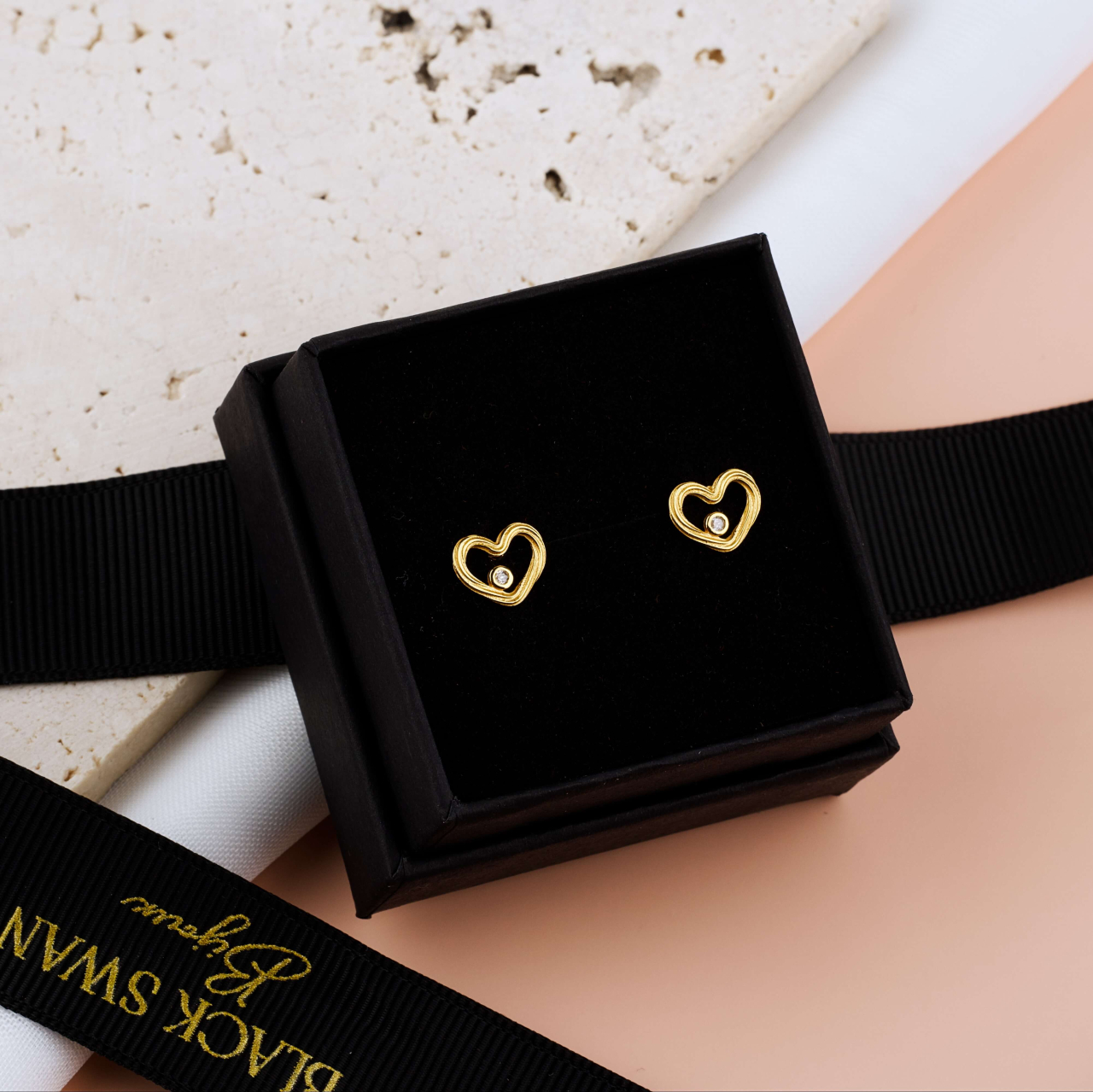 Cercei Inima cu Diamant Natural — Argint 925, Placat cu Aur 24K [5]