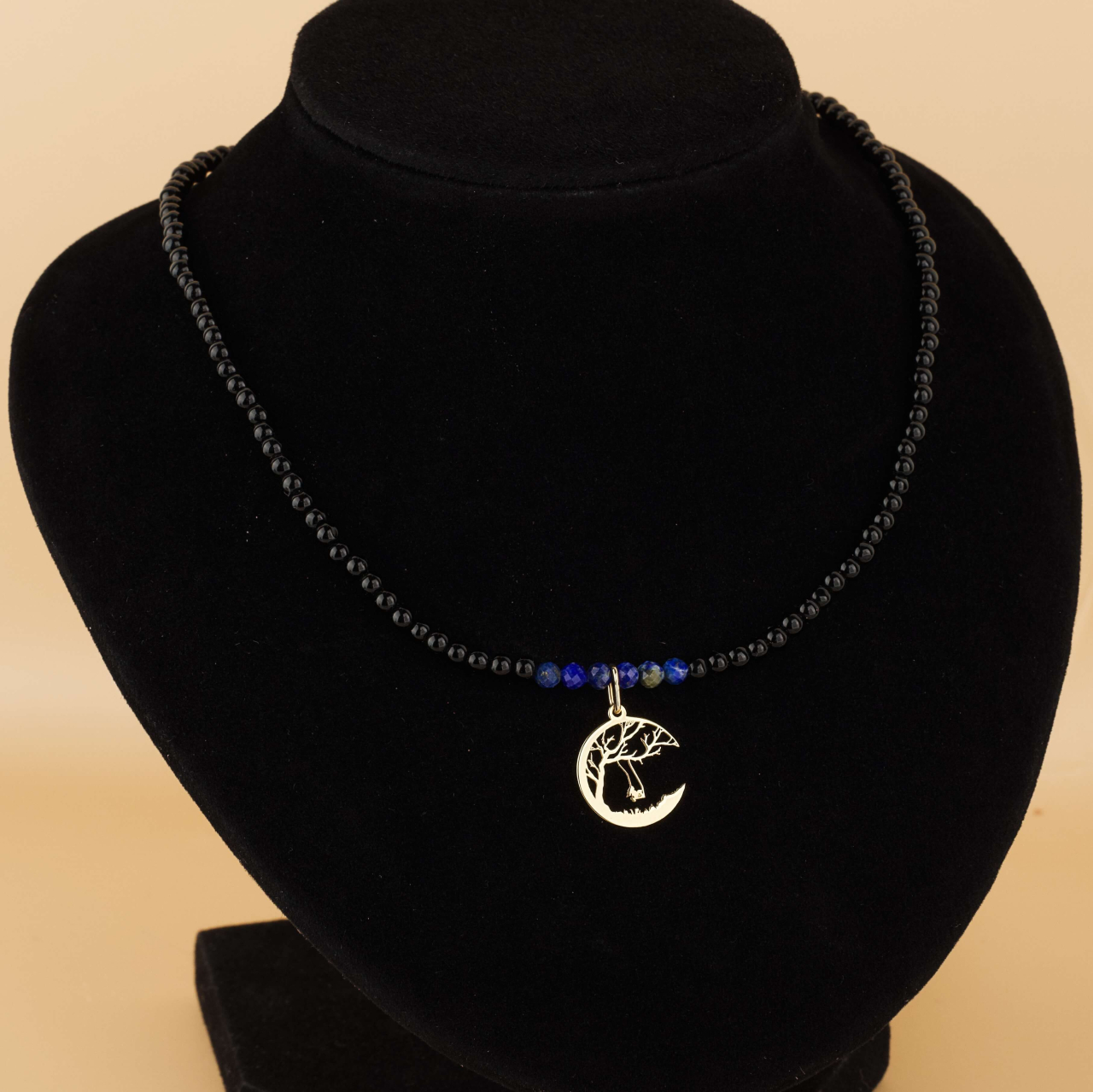 Choker onyx negru si lapiz lazuli cu pandantiv din Aur 14K Semiluna [2]