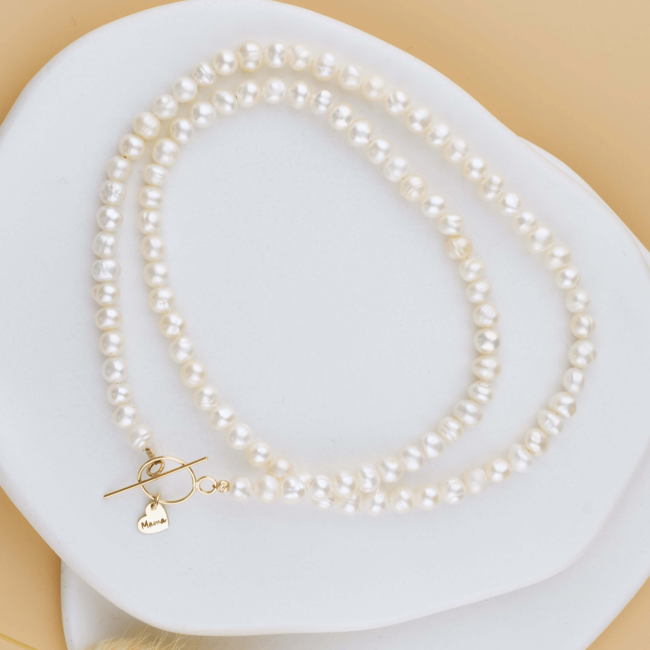 Colier din perle naturale cu inchizatoare toggle si inimioara din aur 14K [7]