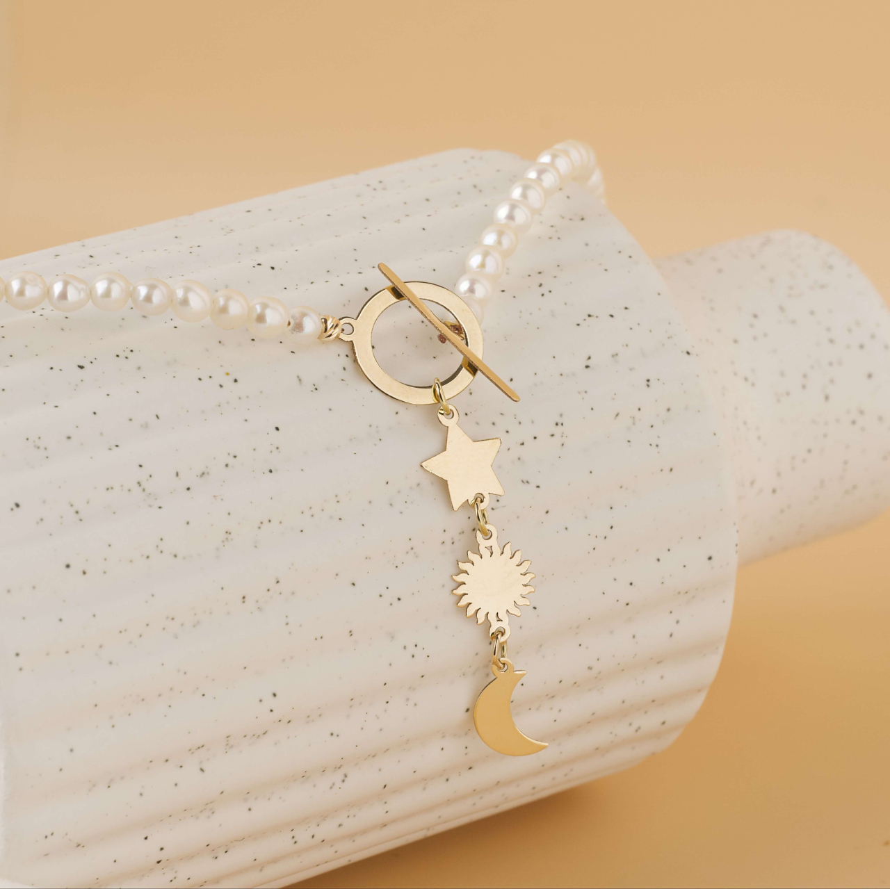 Colier perle naturale de cultura cu pandantiv toggle Soare Luna si Stea din Aur 14K [2]