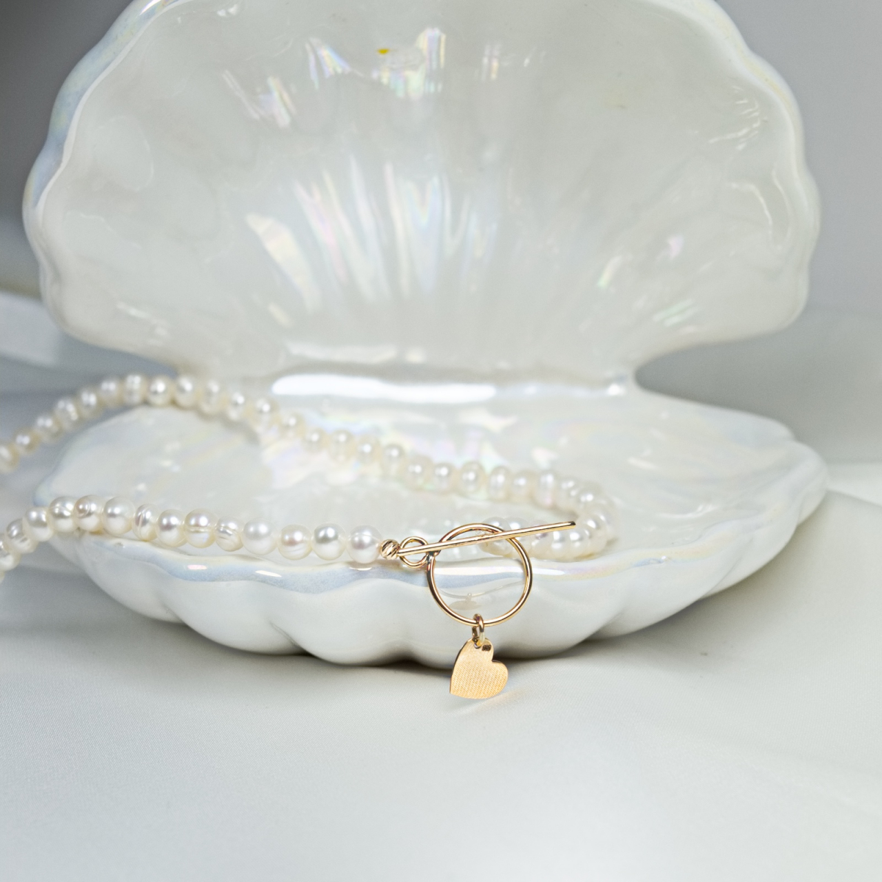 Colier din perle naturale cu inchizatoare toggle si inimioara din aur 14K [3]