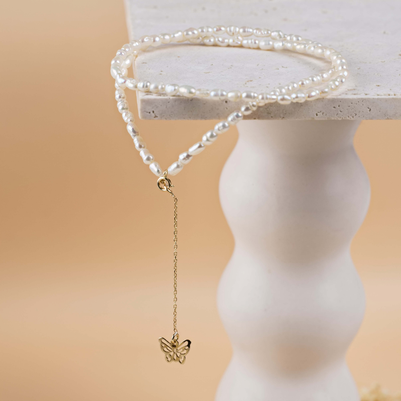 Colier perle de cultura si lantisor aur 14K extensie cu pandantiv fluture [3]