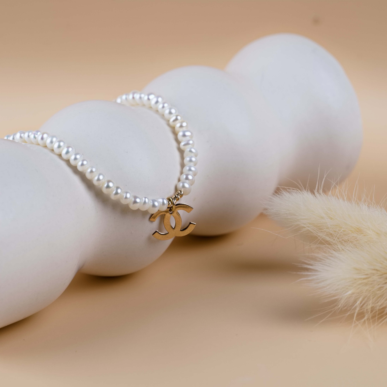 Colier perle naturale de cultura si pendant din aur Chanel [4]
