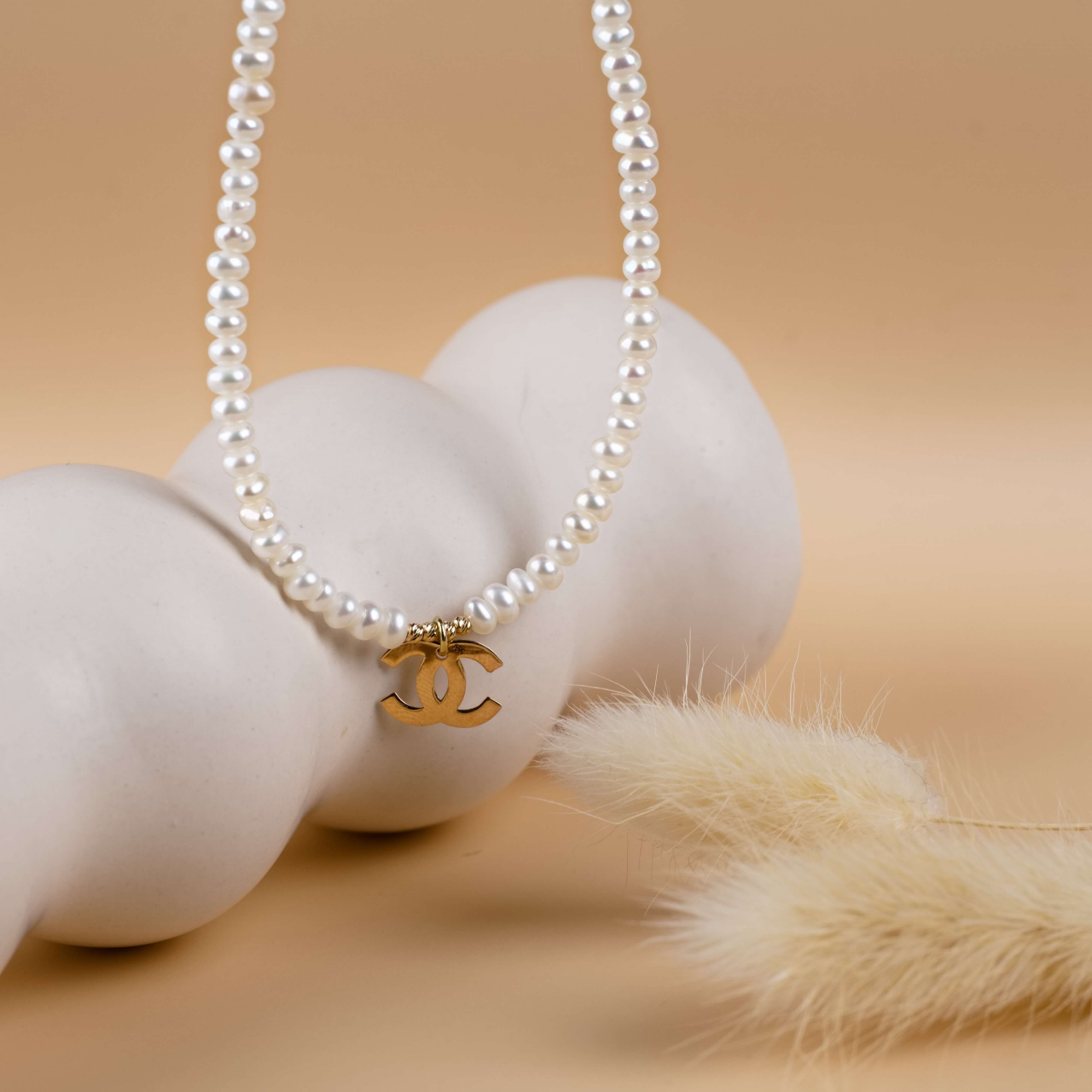 Colier perle naturale de cultura si pendant din aur Chanel [5]