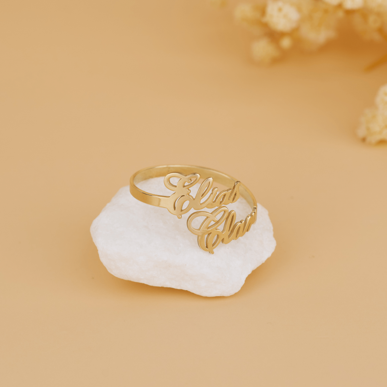 Inel personalizat cu 2 nume decupate din Aur 14K [5]