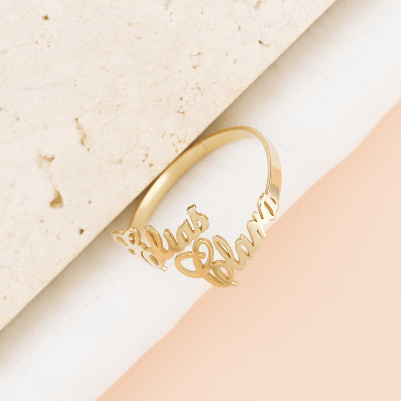 Inel personalizat cu 2 nume decupate din Aur 14K [3]