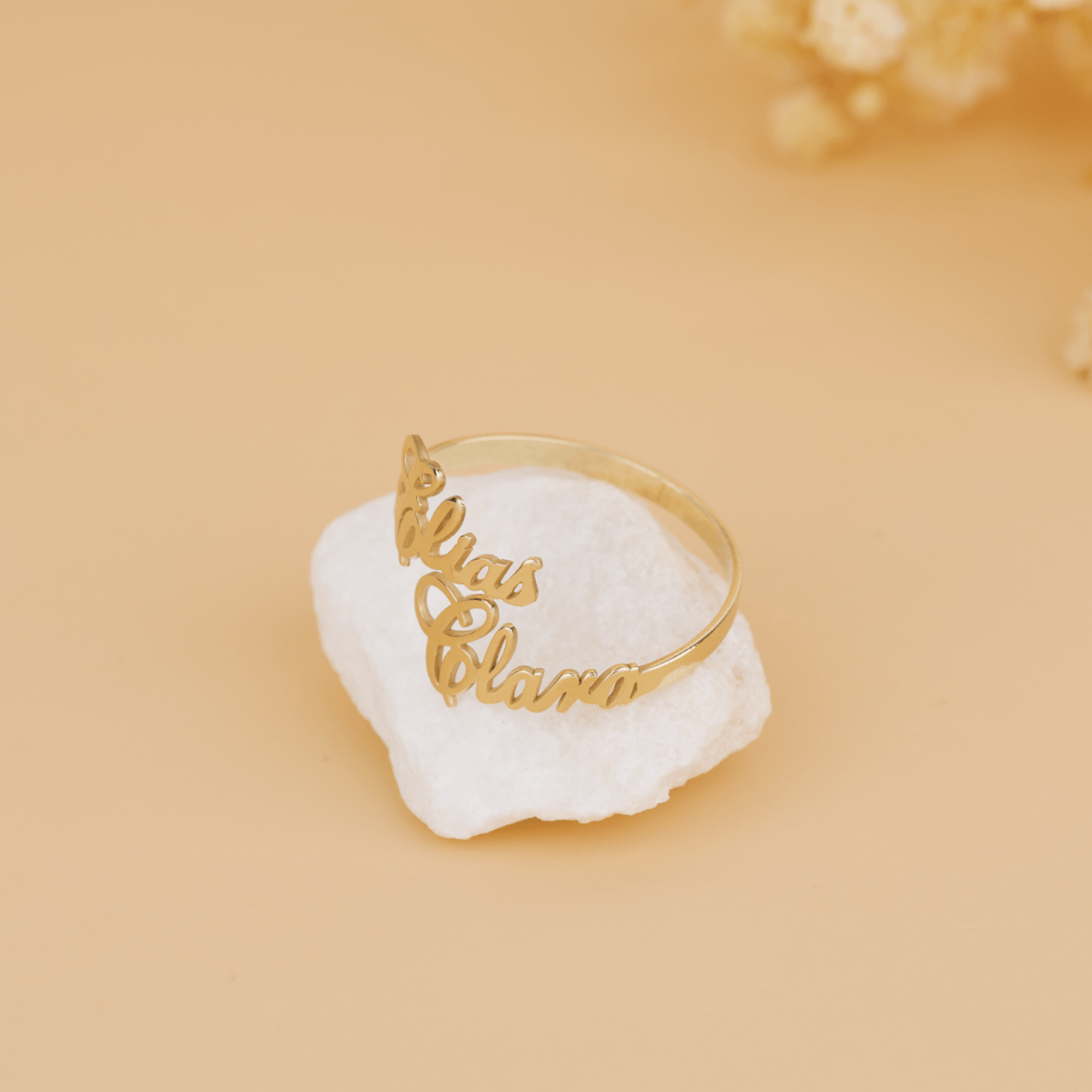 Inel personalizat cu 2 nume decupate din Aur 14K [4]