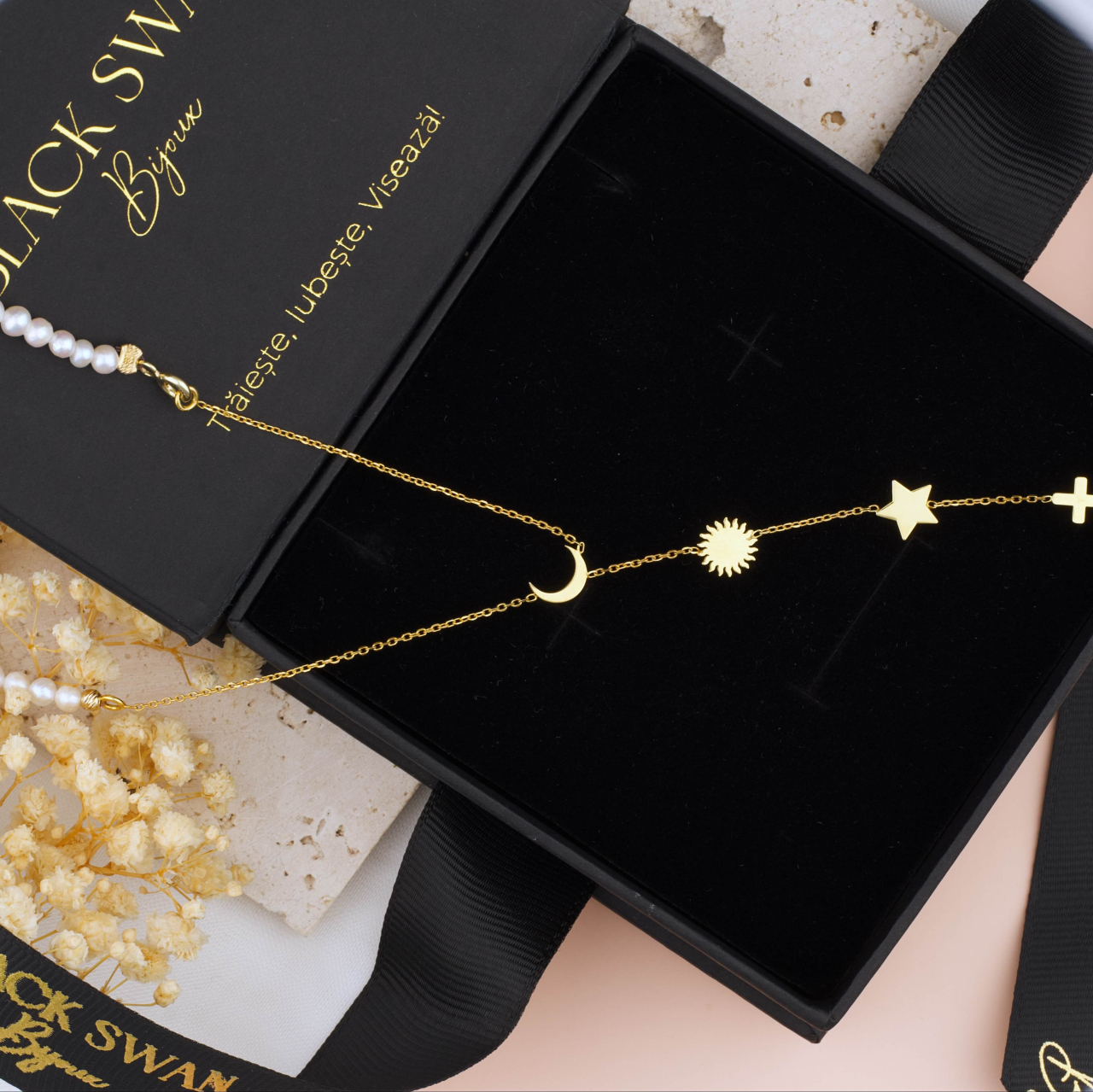 Rozariu Perle Naturale cu Simboluri Celeste Argint Placat cu Aur 18K [5]