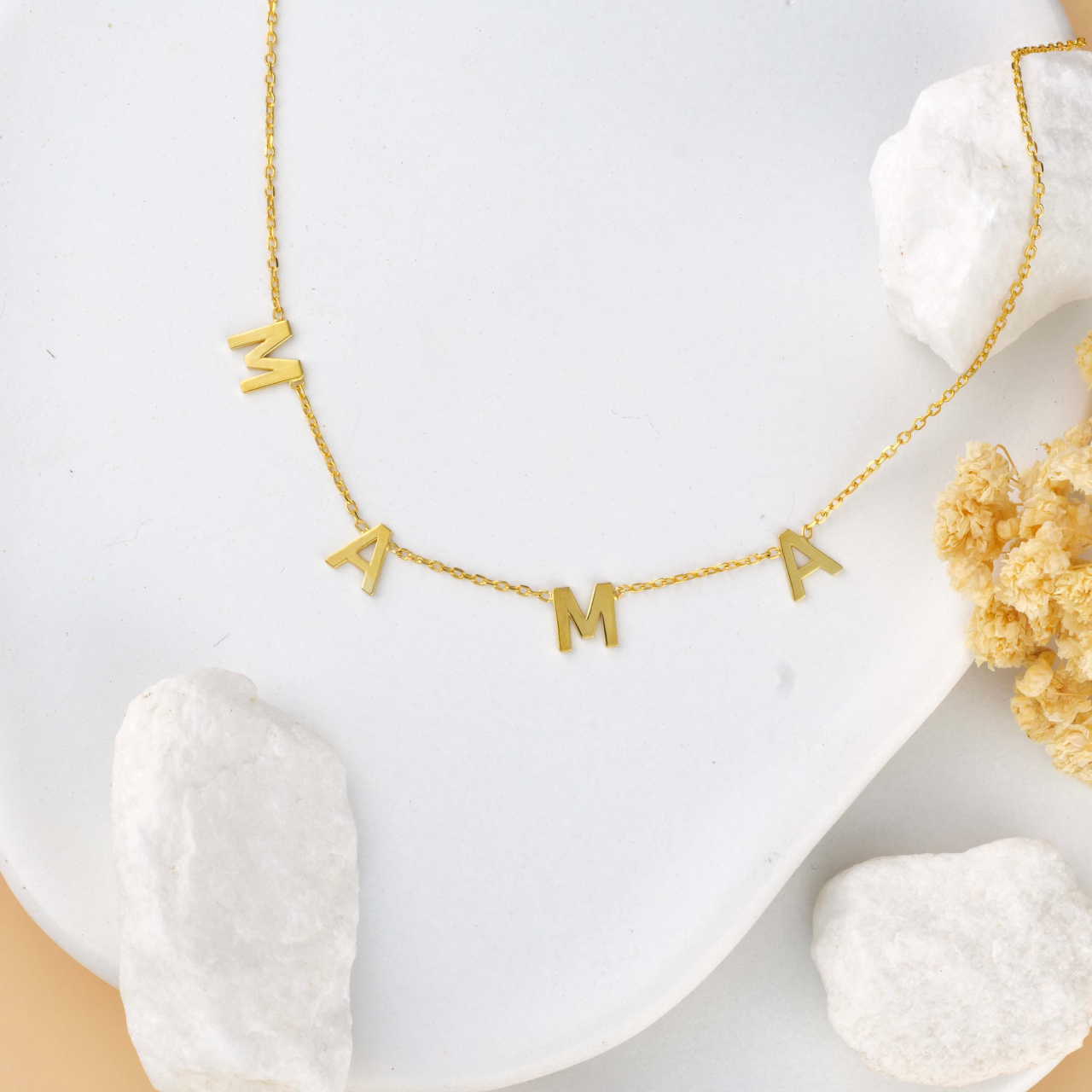 Lantisor din Argint 925 placat cu Aur 18K - litere distantate MAMA [2]