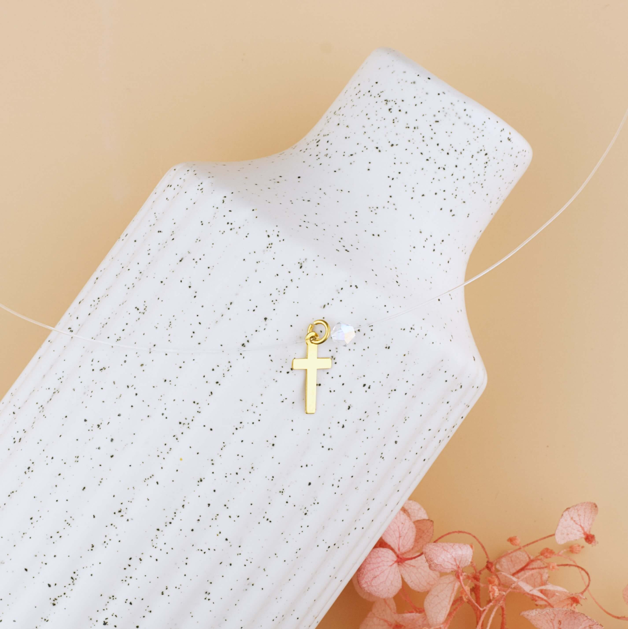 Choker / Lantisor fir transparent din guta cu pandantiv Cruciulita si MIYUKI colorate / sidef [5]