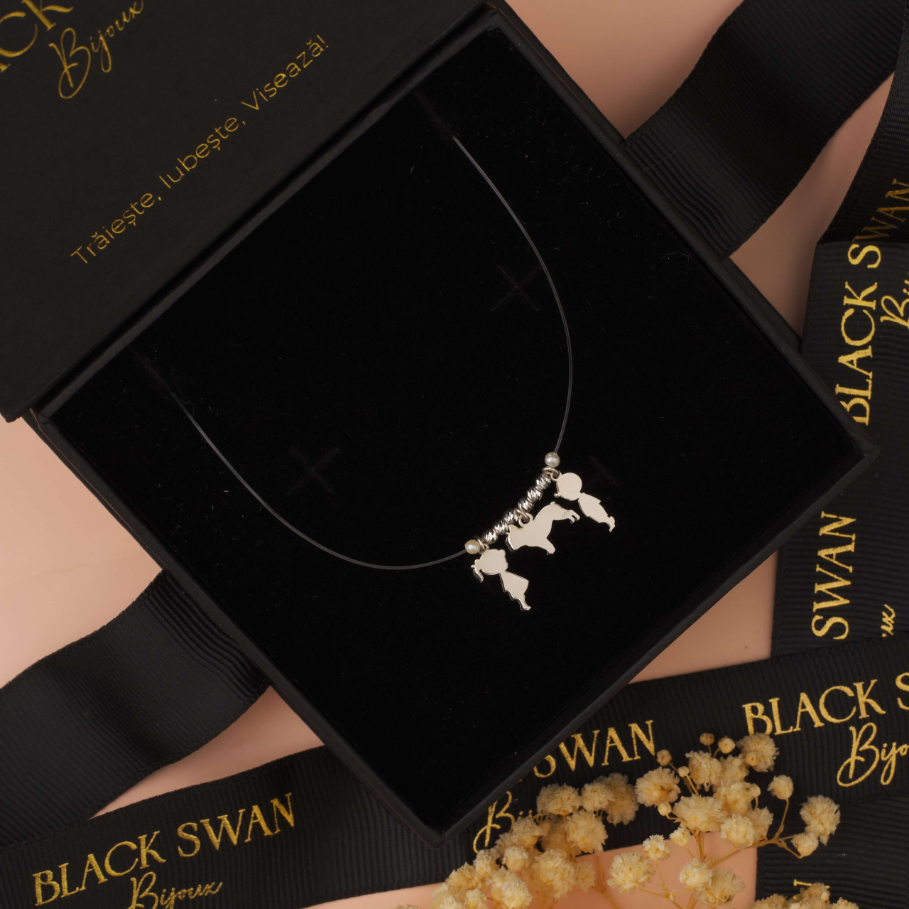 Lantisor Personalizat cu Copii si Catel pe Fir Transparent din Argint 925 / Argint Placat cu Aur 18K [2]