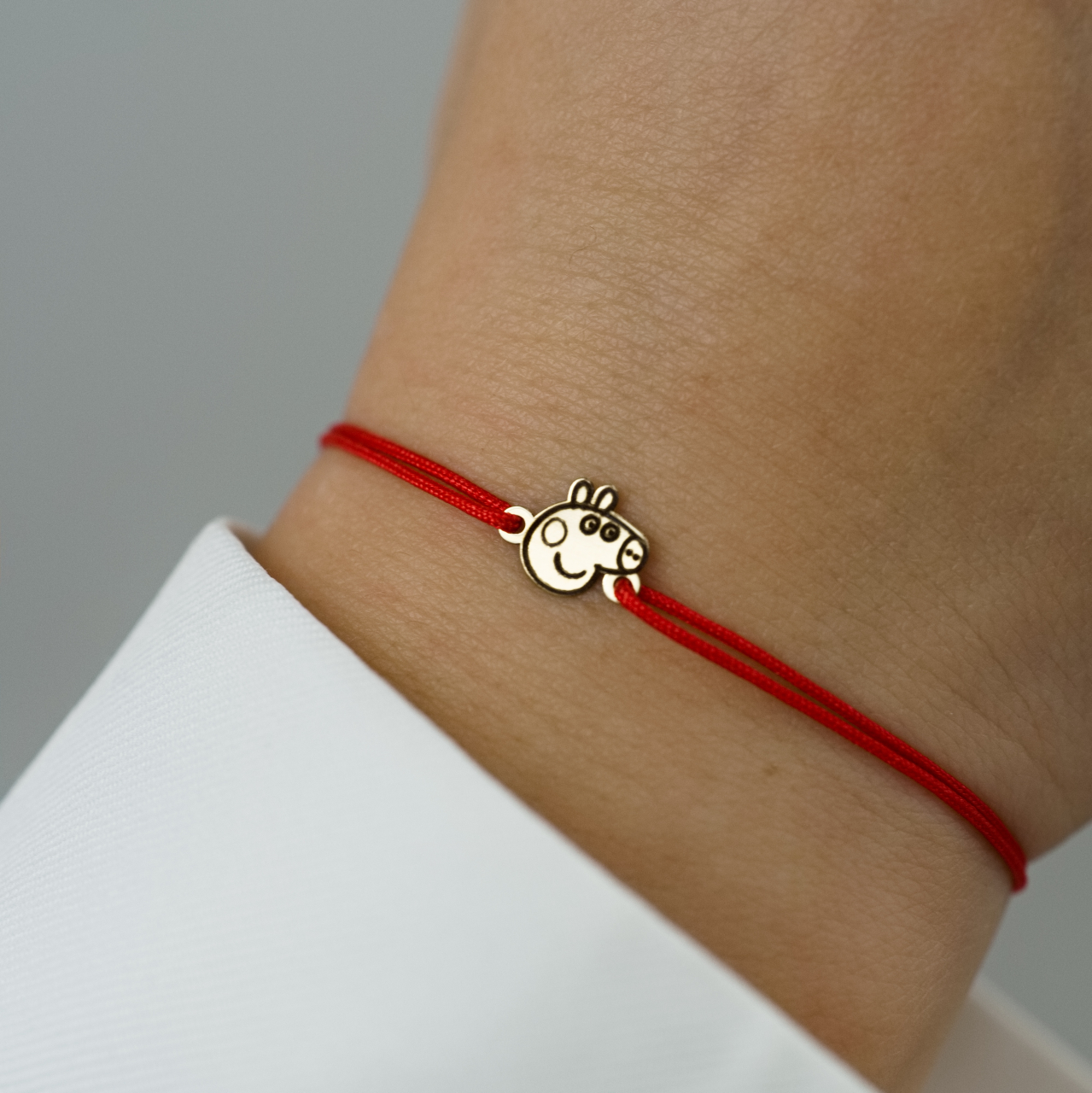 Martisor bratara cu snur Peppa Pig din aur 14K [2]